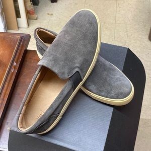 FRYE SLIP ON SANDALS